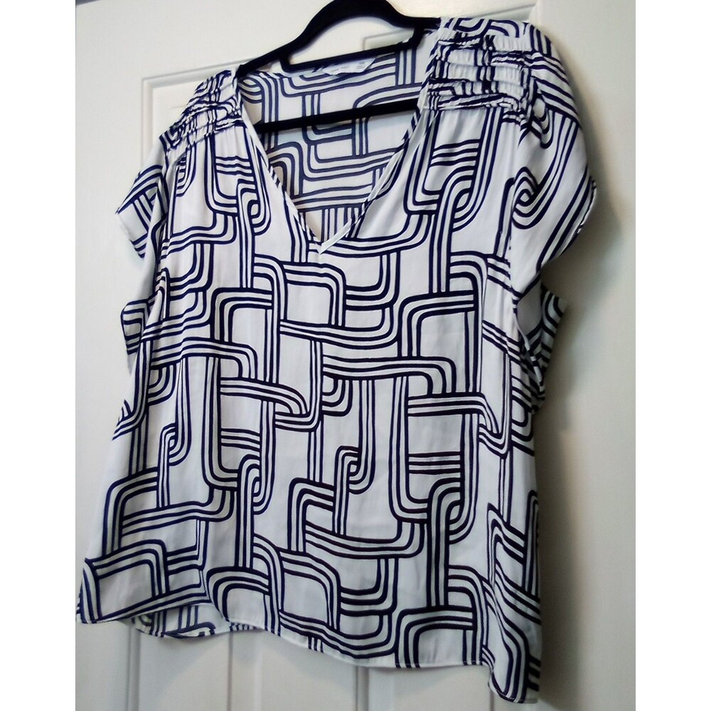 DKNY Women’s Black & White V-Neck Ruffle Button Blouse Top XXL